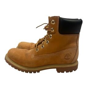Timberland 6” Premium Wheat Boots Size 7.5 Women’s